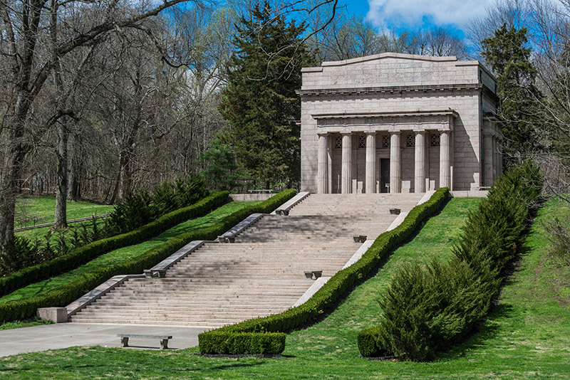 Abraham Lincoln Birthplace National Historical Park - Hodgenville ...